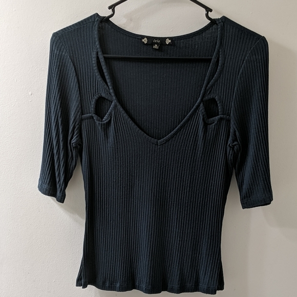 Midriff top - Picture 1 of 3